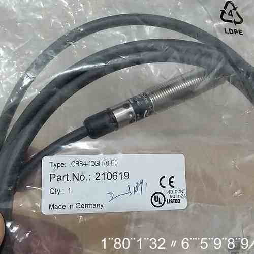 正品电容式接近开关CBB4-12GH70-E0