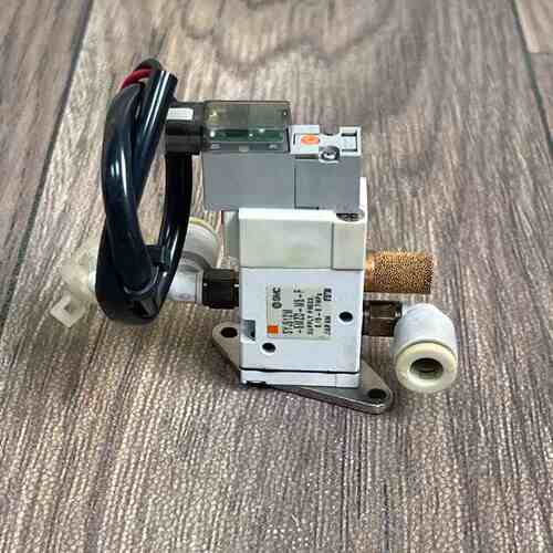 ，三电磁阀，型号:SYJ512M-5MZD-M5-F，议价