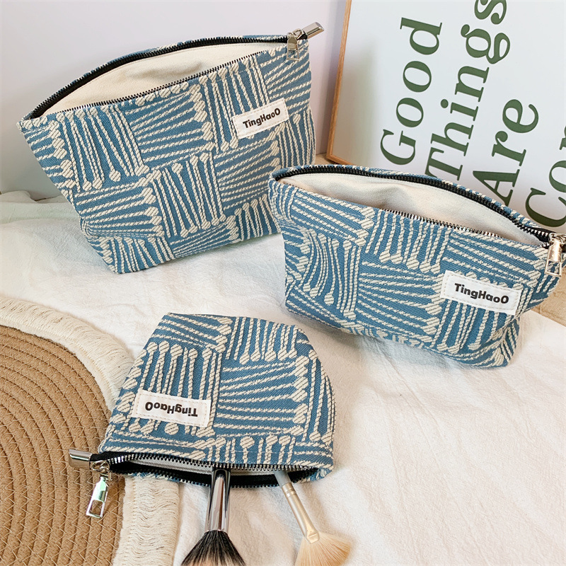 复古蓝色火柴手绘化妆包女士小型收纳包便携式精致旅行外出帆布包