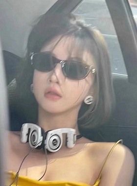 2023新款个性简约太阳镜女网红街拍同款高品质防晒猫眼小框墨镜男
