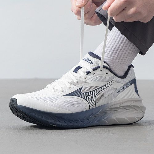 美津浓官方正品男鞋2025新款ASTRO 轻便休闲鞋透气运动缓震跑步鞋