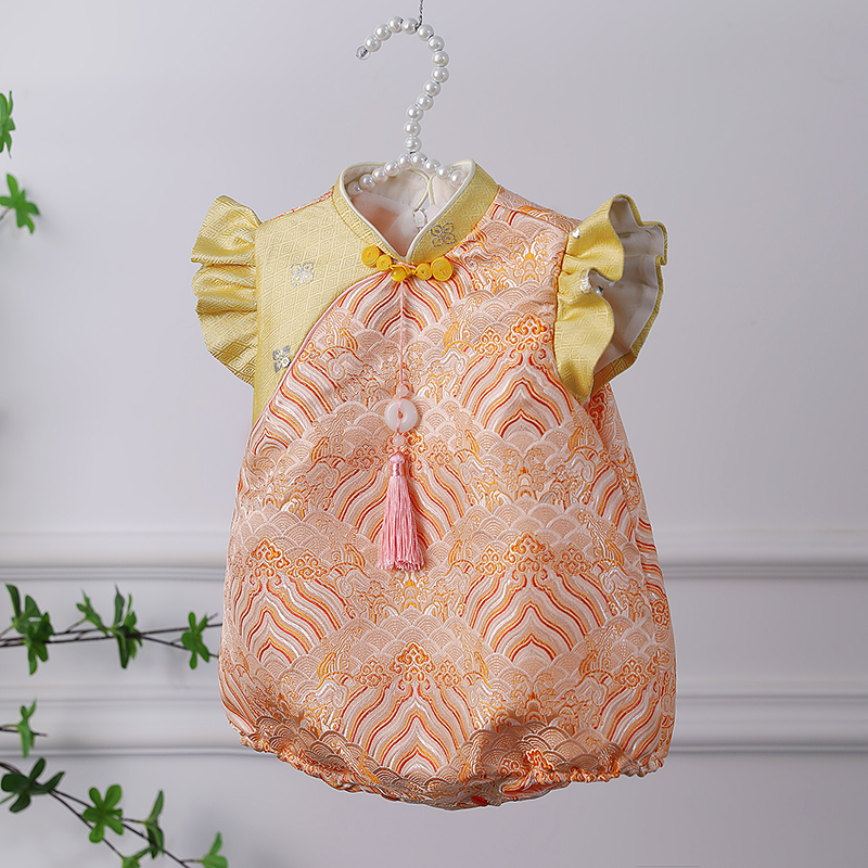 中国风一周岁女宝宝礼服百天冠衣中式旗袍抓周儿童包屁服唐装夏季