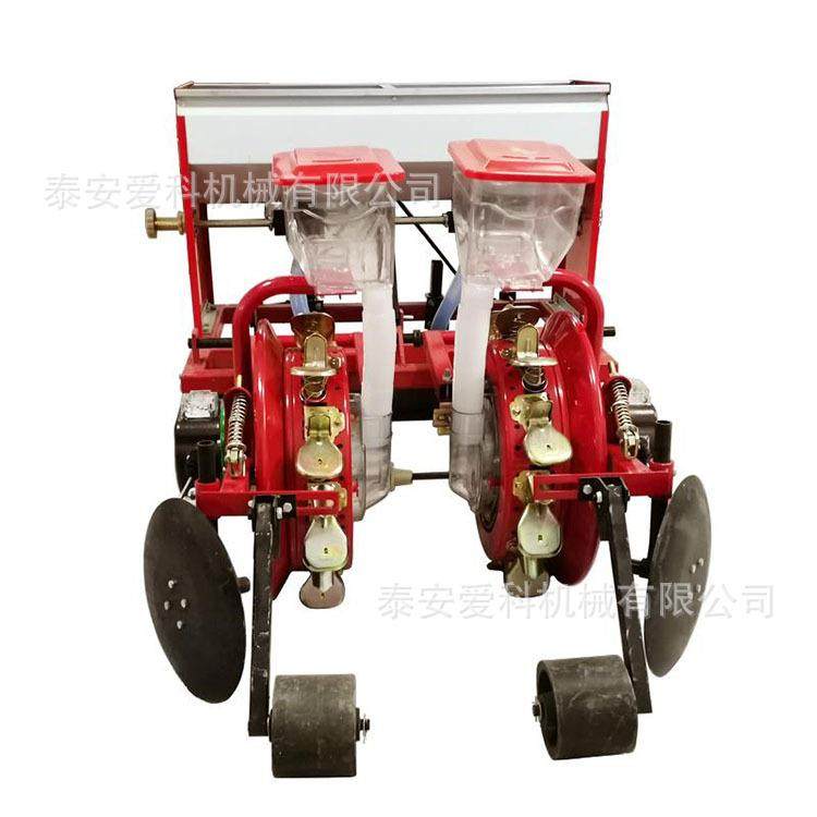 新款甘肃膜上行玉米谷物精播机起垄播种施肥喷药滴灌铺膜一体机