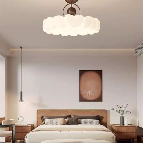 2025新款卧室吸顶灯中古奶油风主卧公主房间羽毛护眼书房餐厅吊灯