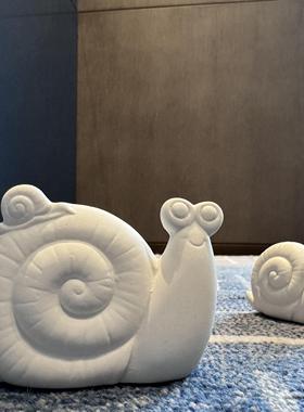 创意仿真陶瓷蜗牛摆件客厅书房餐厅样板间动物工艺品装饰摆件礼物