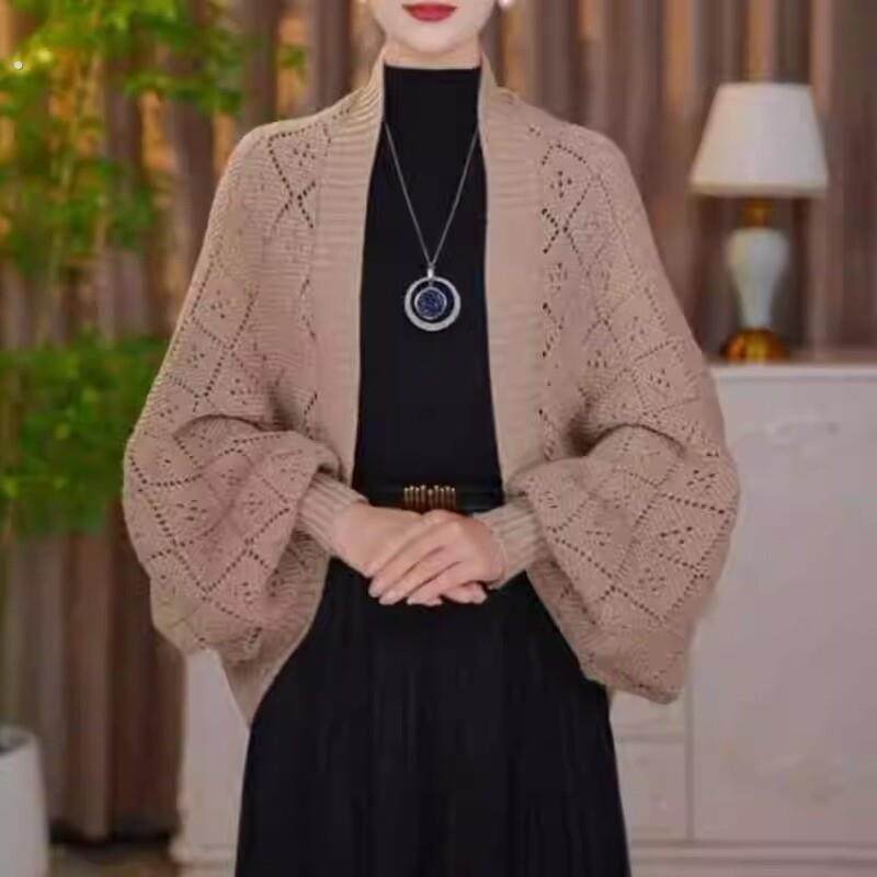 2025春季新款方格针织百搭多功能保暖披肩围巾两用宽松外搭开衫