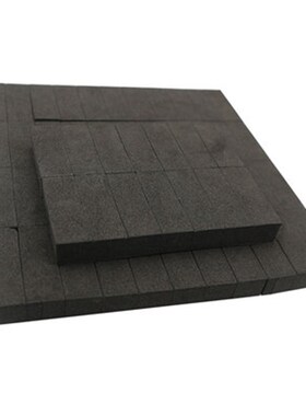 圆模刀版弹垫圆压圆废品区橙色海绵块模切机成品区黑色小方背胶