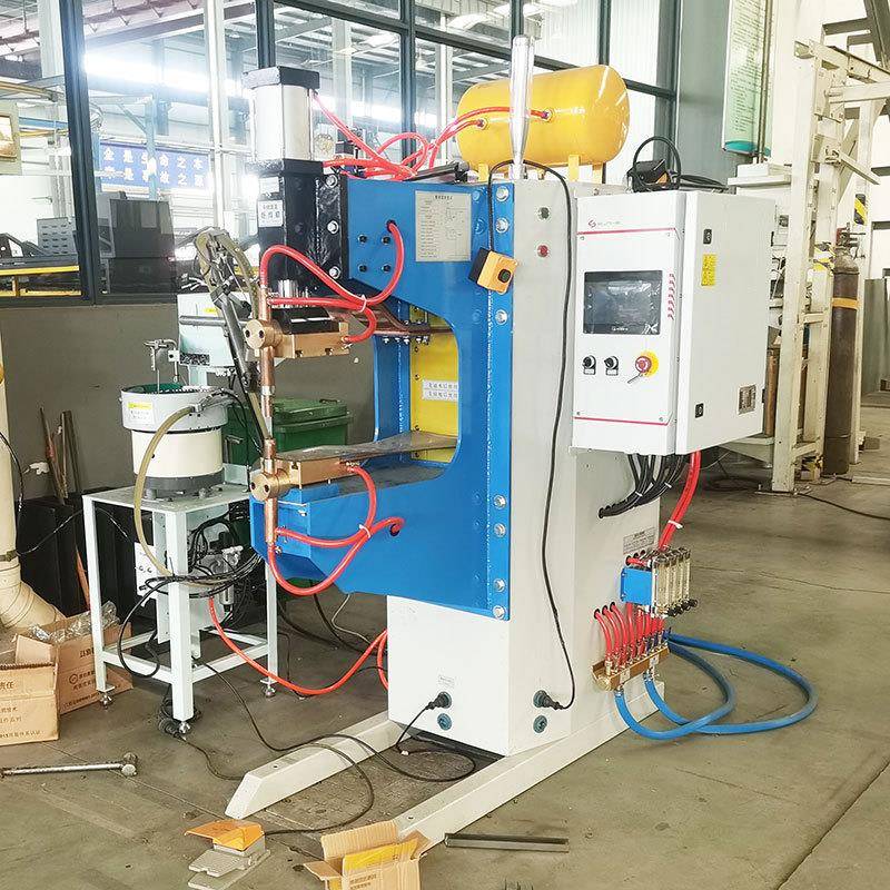 山东炬源气动螺母点焊机汽车螺柱螺栓电阻凸焊机不伤螺纹无飞溅