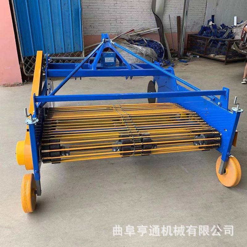 4UD-100型红薯收获机农田大面积地瓜收获机不破皮土豆上车收获机