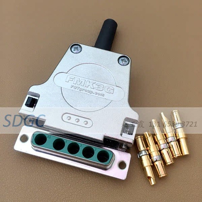 FMK3G-5W5S    D-sub 连接器套件 5路 母头 FCT