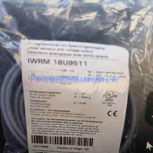 IWRM 18U9511 Baumer 工业自动化感应传感器 检测器件议价维修
