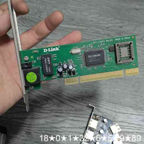 D-Link友讯 DFE-530TX PCI网卡，，