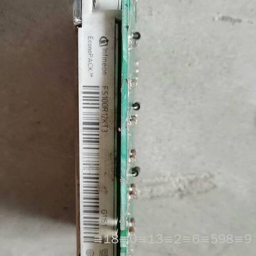 英飞凌模块FS100R12KT3有2个，，成色如图，议价