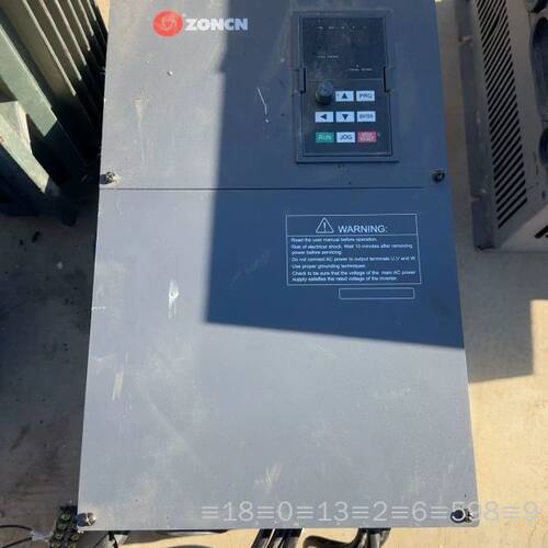众辰变频器37kw众辰Z2400-37G/45P还有议价