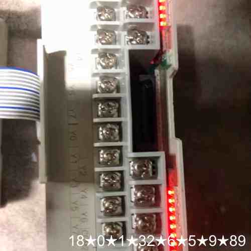 模块FX2N-16EYT ，，成色如图，有两