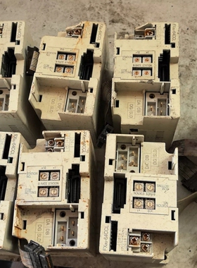 三菱FX3U-64CCL，，24VDC，220mA，--议价商品