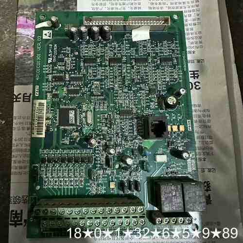 东7200MA变频器CPU主板一张，功率4千瓦的，型号4P