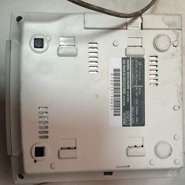 世嘉SEGA Dreamcast主机，型号HKT-3010，--议价商品