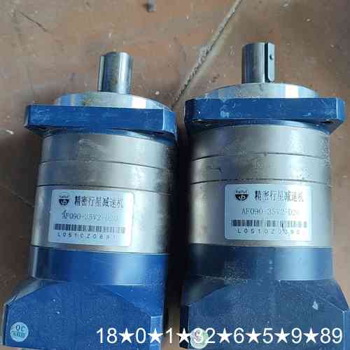 精密行星减速机。AF090-35V2-D20，2台，成色