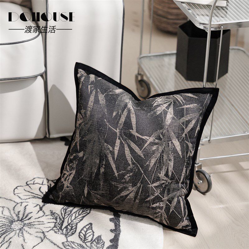 设计师款新中式样板间诧寂风卡其色品质皮竹皮沙发配沙发抱枕靠垫