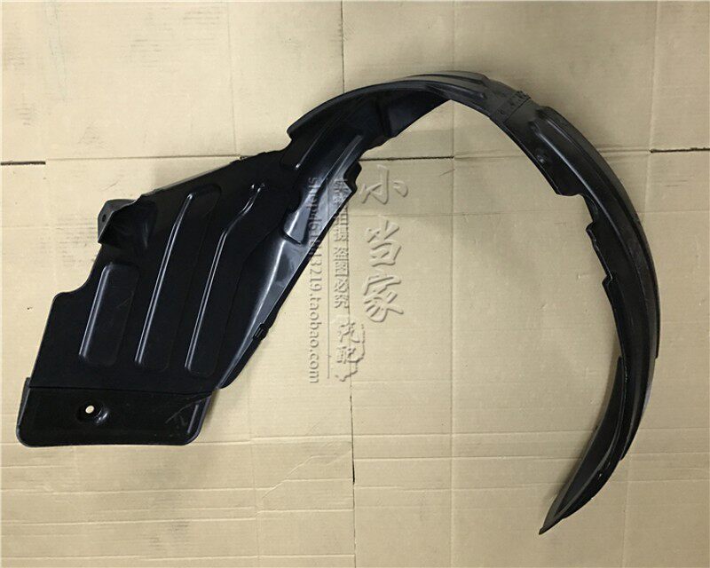 适用起亚智跑叶子板内衬智跑前轮内衬翼子板内衬挡泥板内衬胶护板