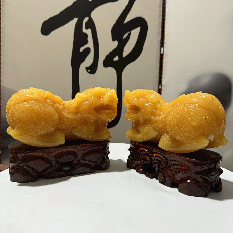 天然米黄玉貔貅摆件玉石卧式皮丘玄关办公室动物开业礼品招财进宝