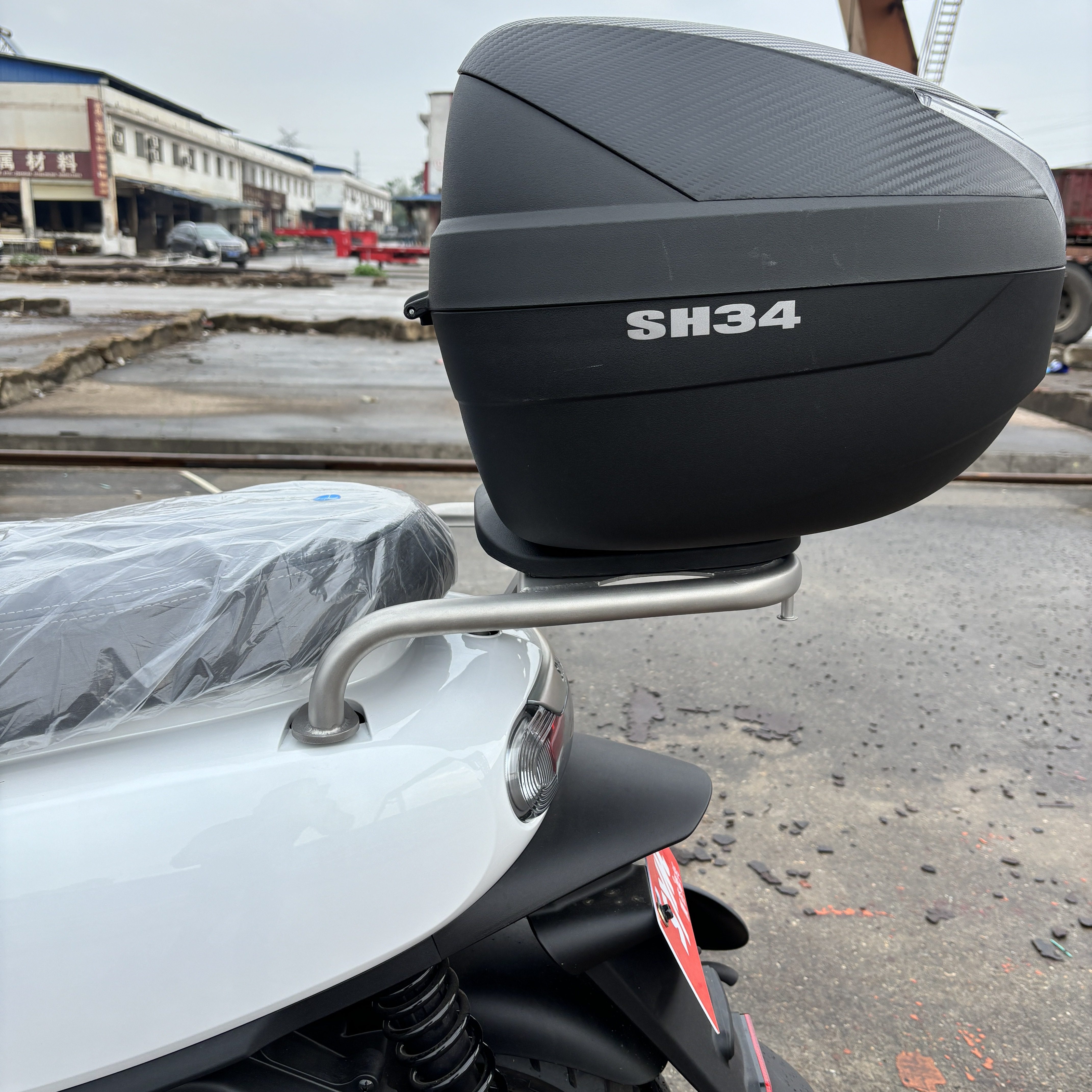 适用三阳蜂鸟125加装后尾箱架尾架尾翼支架后货架尾架改装配件