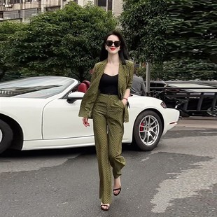 夏季真丝轻奢高级感时尚套装女短袖小西装2023新款垂感阔腿裤两件