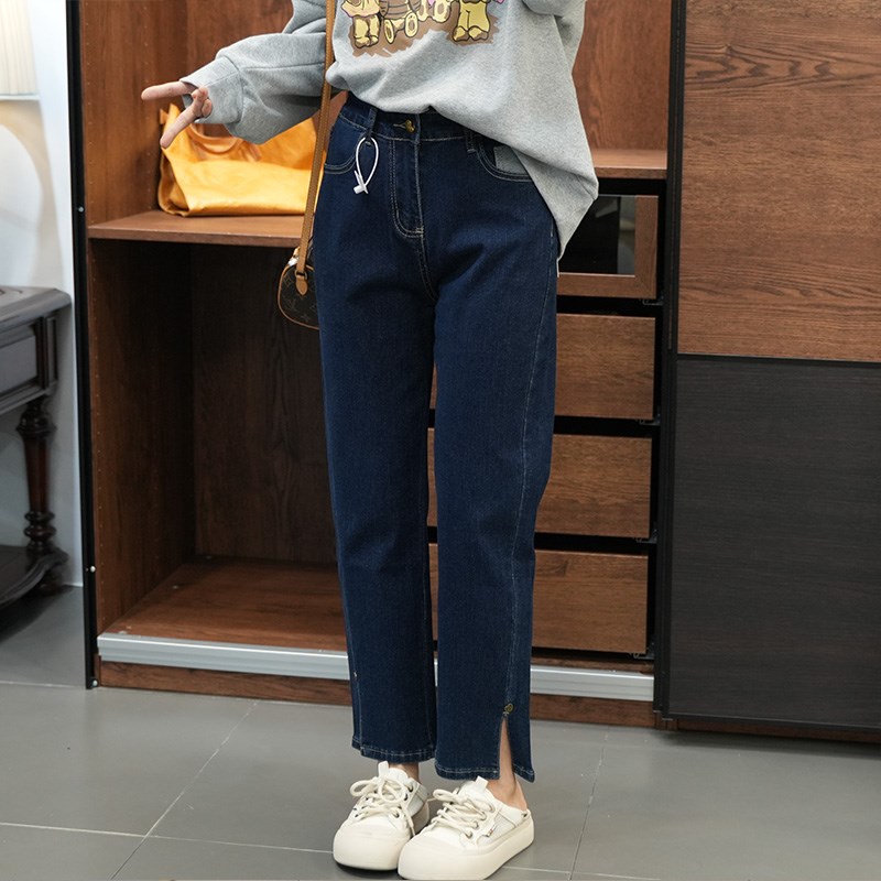 高弹力小众时髦显瘦牛仔裤大码秋新款胖mm高腰开叉心形纽扣九分裤