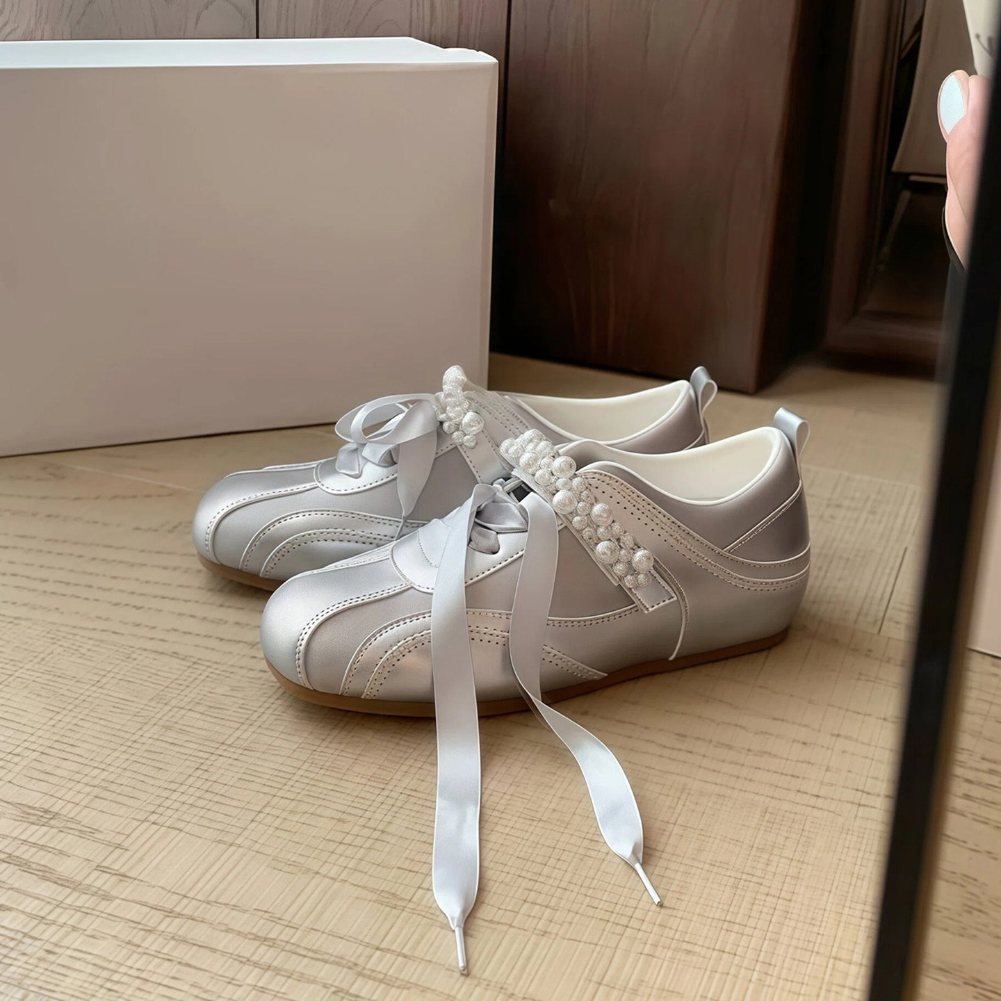 羊皮版~法式芭蕾德训鞋女珍珠丝带内增高百搭休闲板鞋运动阿甘鞋