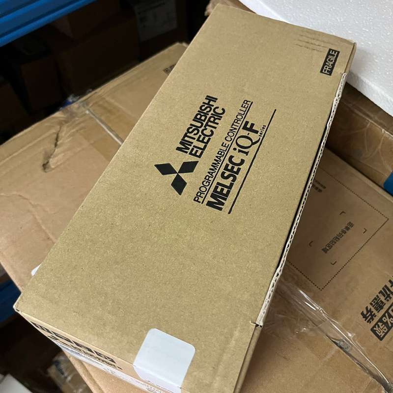 议价FX5U-64MT/ES 未拆封。