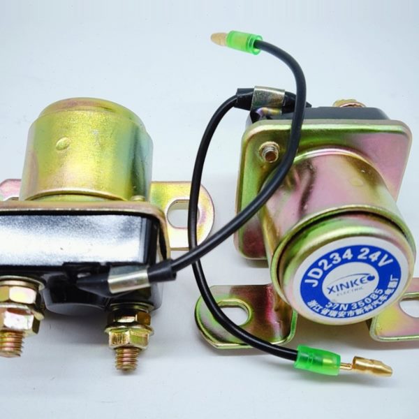 汽车货车启动继电器JD134/234启动机继电器153马达继电器12V24伏