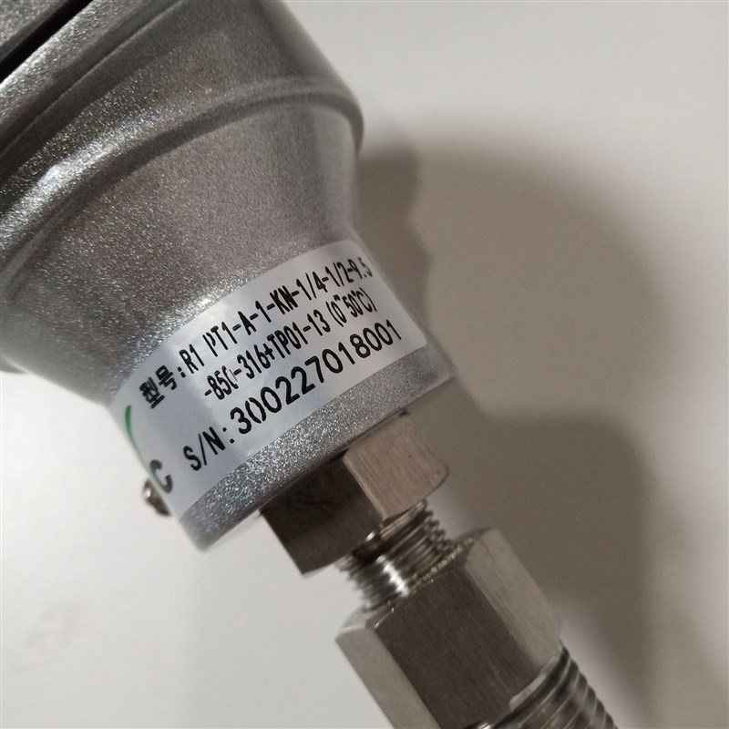 EYC套管型温度传感器A级 0-50度 4-20MA 管径9.5MM 管长850MM 316