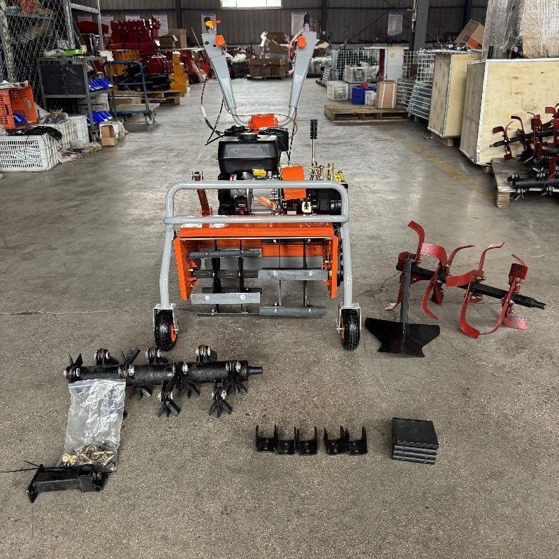 大运款自走式柴油汽油除草机碎草还田除草机乘坐式蔬菜棚除草机