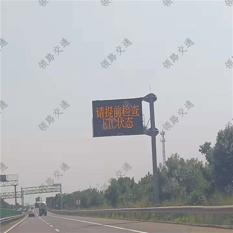 专业道路安全设施镀锌交通标志牌杆件悬臂式立杆指示牌杆多年经验