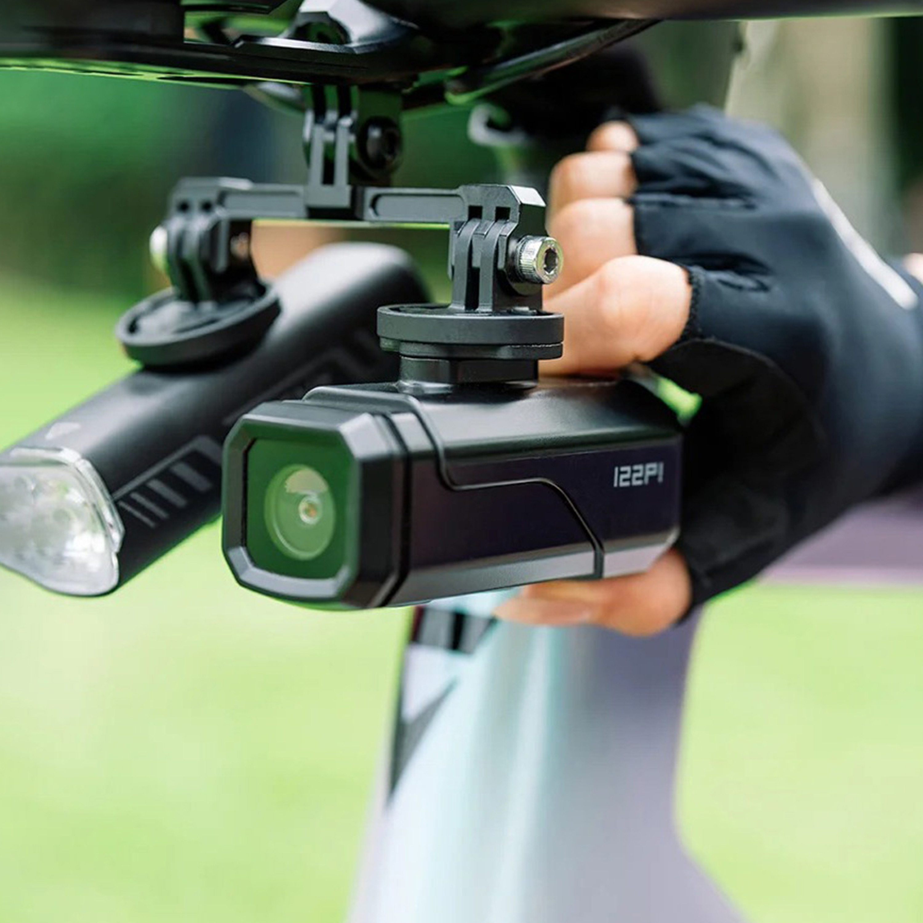 艾尔优自行车记录仪骑行专用拍摄录像公路山地夜骑Y快拆运动相机