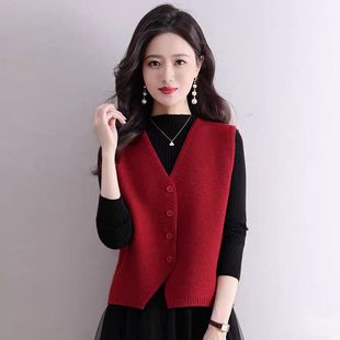 新年红国风新中式女装马甲外穿背心秋冬款绵羊绒暖外搭上衣过年装