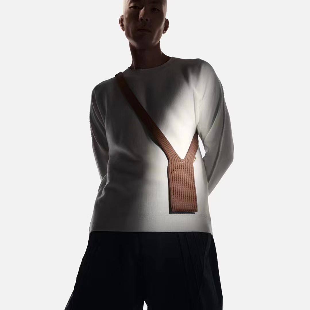 苹果手机设计针织手机袋男女同款25秋冬潮流迷你便携单肩配饰装饰,箱包皮具/热销女包/男包,手机包,淘宝优惠券,粉丝福利购,淘宝优惠卷