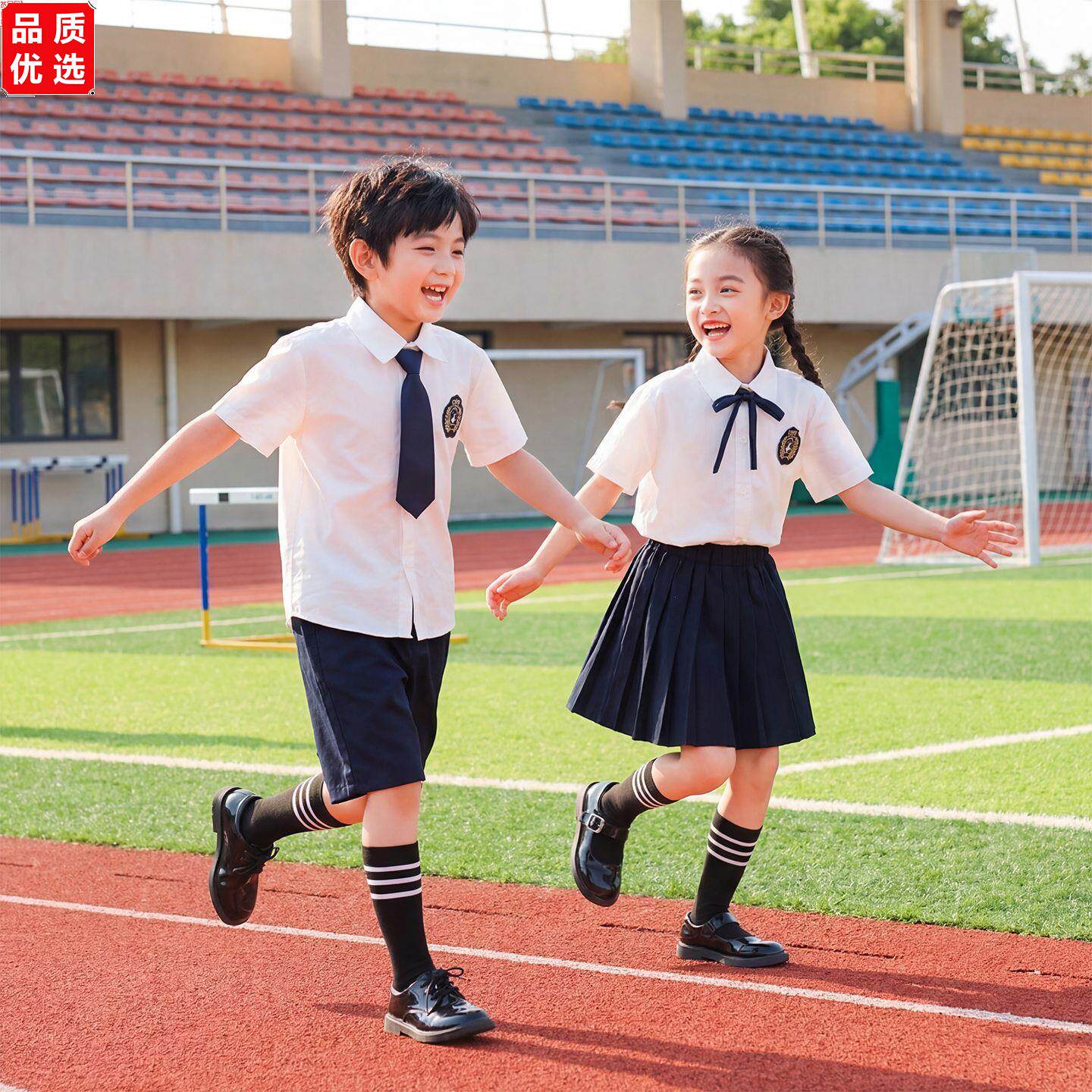 幼儿园园服夏装毕业照英