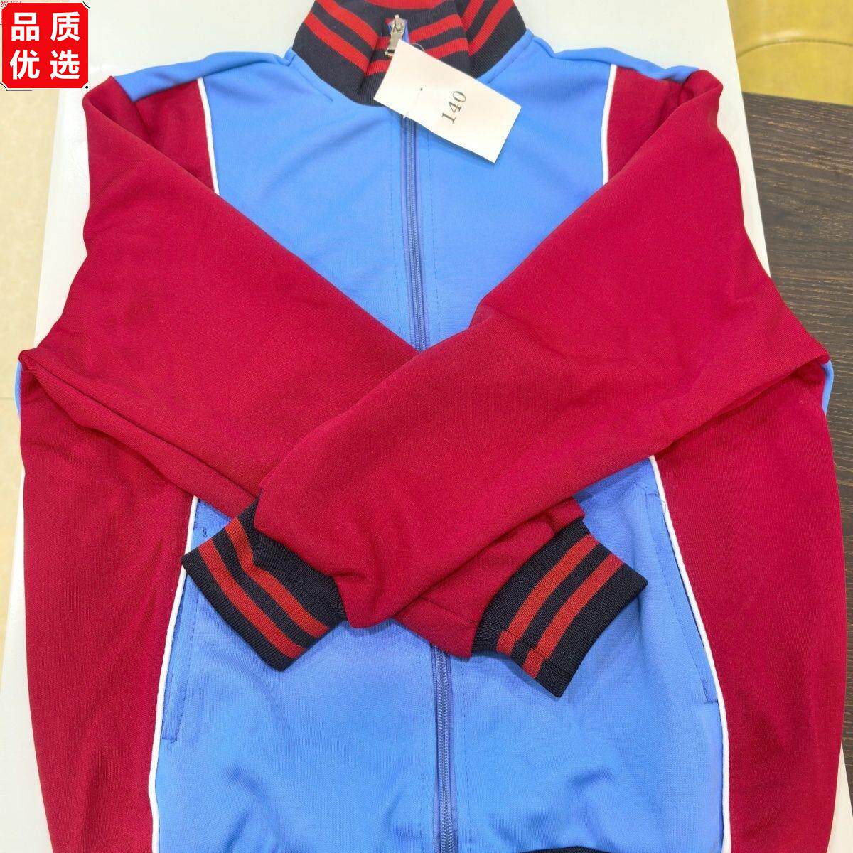 瓦房店小学校服复州周边