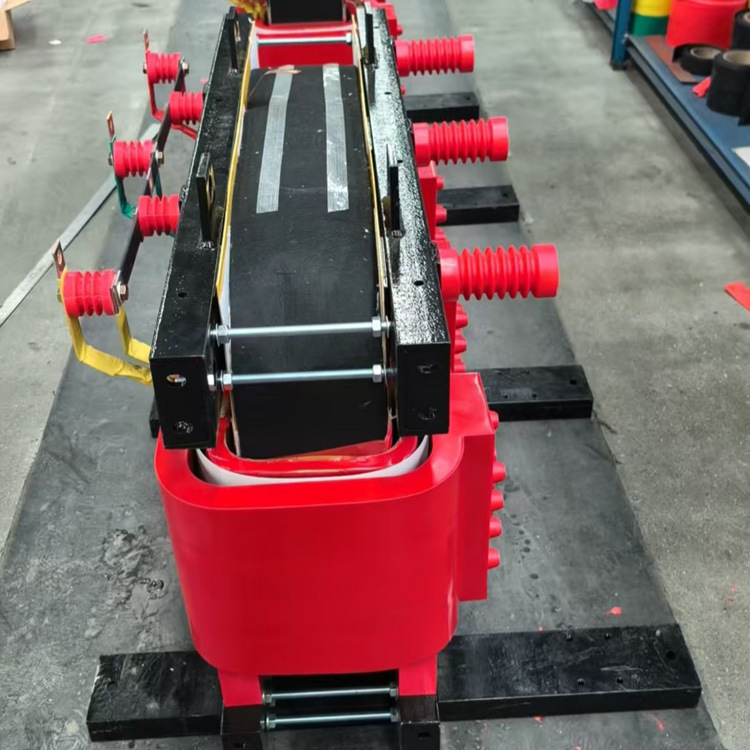 生产SCB18-800KVA1000KVA 干式变压器10KV 35KV 干式变压器厂家