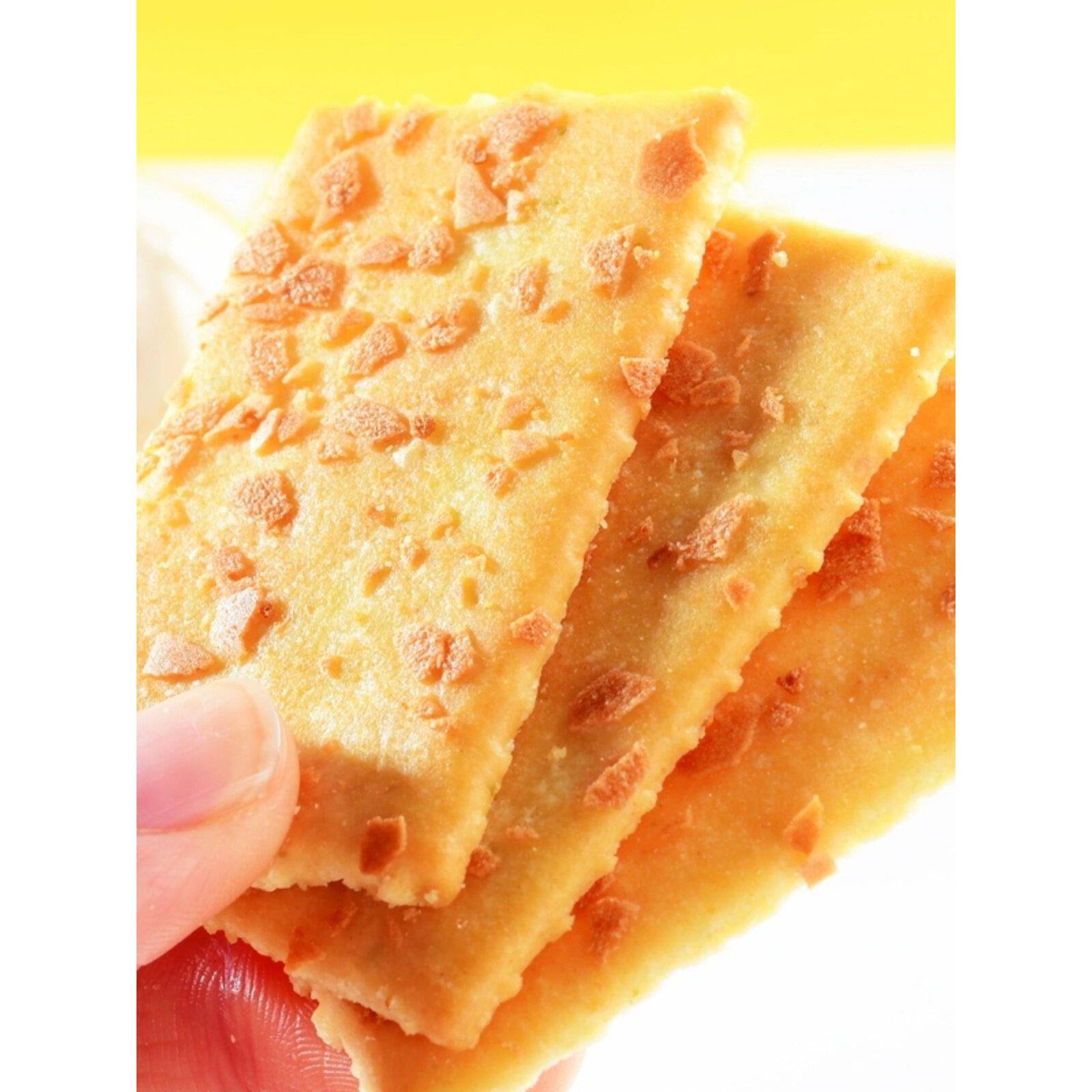 速发现货新乐福咸蛋黄芝士燕麦片饼干休闲网红零食品小吃早餐代餐