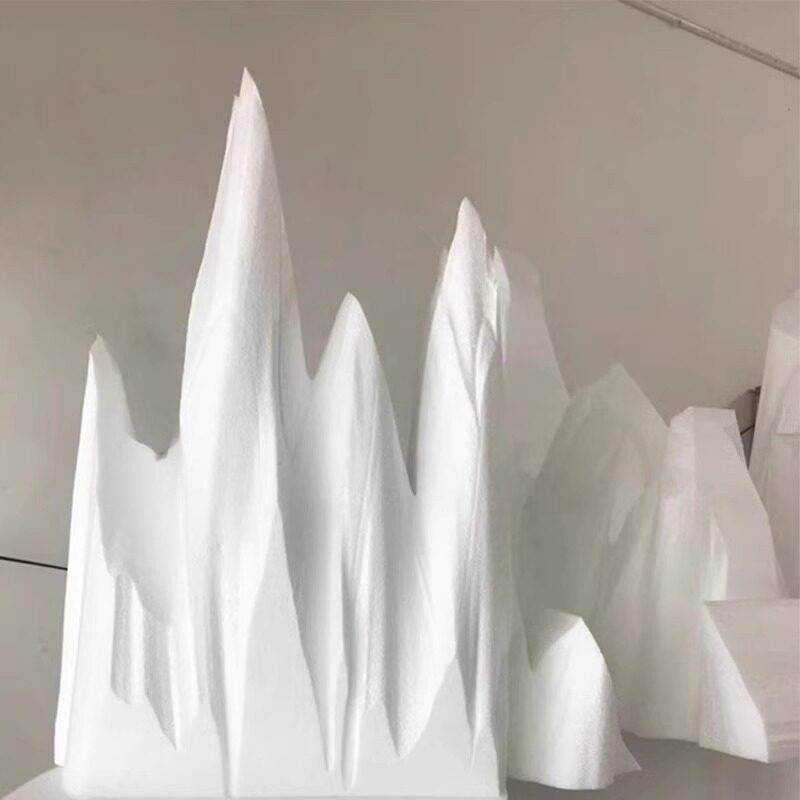 泡沫雪山冰雪奇缘雕塑婚庆假山冰川定制商场橱窗摆设装饰舞台道具