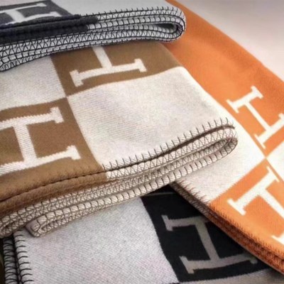 优选轻奢高端经典h家字母羊毛毯手工盖毯小时代同款毛毯空调沙发