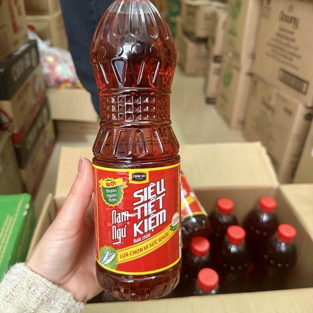 Nuoc mam nguu mau moi 越南鱼露800ml海鲜料调味品酱汁原装进口