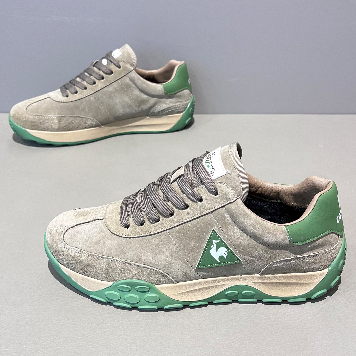 男款2025秋冬新款翻毛透气公鸡鞋