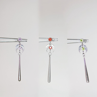 钛合金天使祝祷耳钉翅膀不规则水滴吊坠耳骨钉精致小众耳窝钉