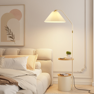 优选百褶落地灯卧室灯床头柜一体新款 奶油风客厅沙发边几 置物法式