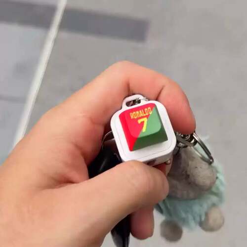 C罗按键挂件世界杯创意周边同款