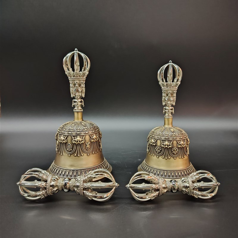 尼泊尔工艺藏传纯铜铃铛九股金刚杵铃杵降魔杵声音清脆佛堂家居供